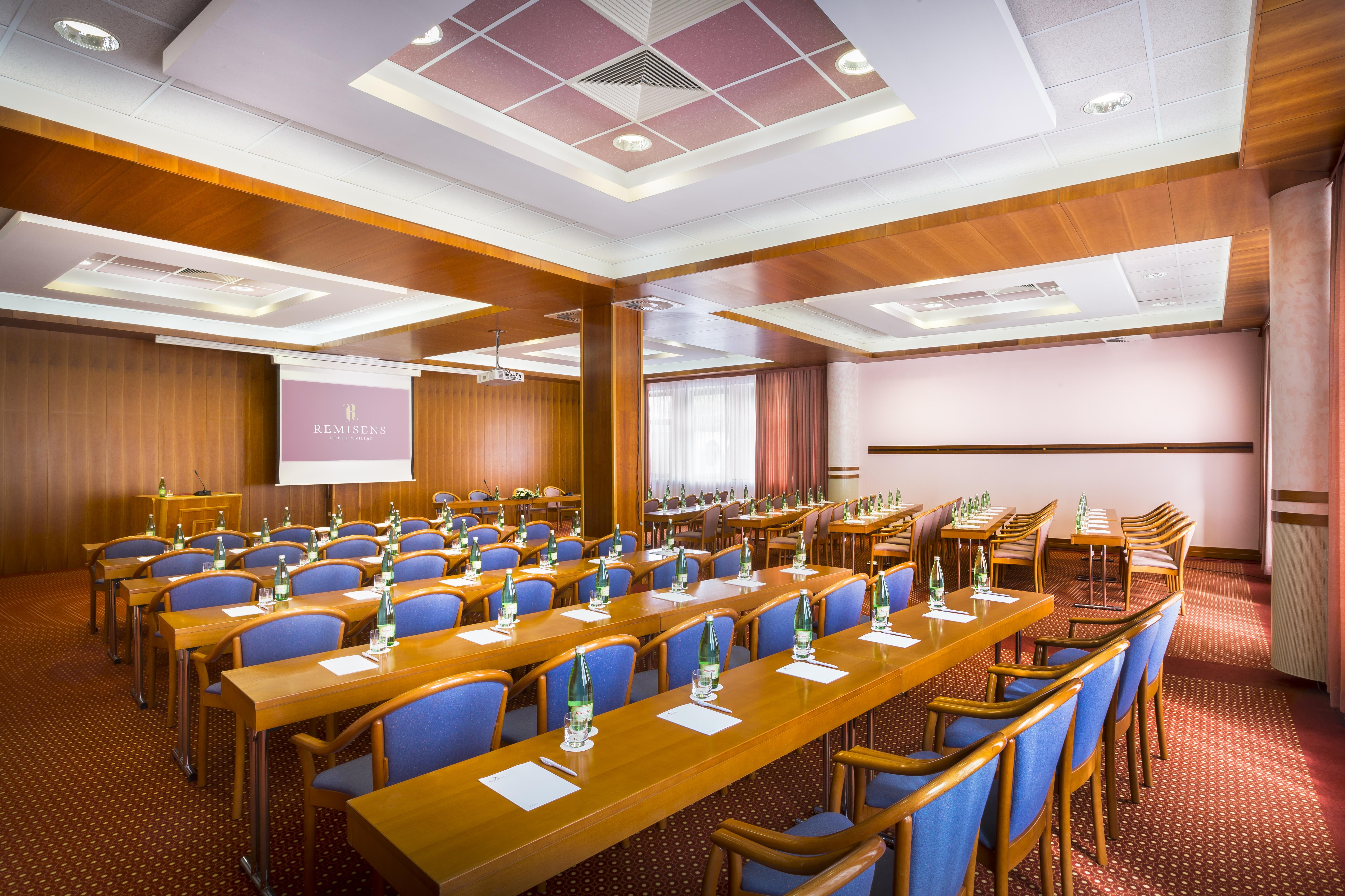Remisens Hotel Metropol Portoroz Exterior photo Meeting room