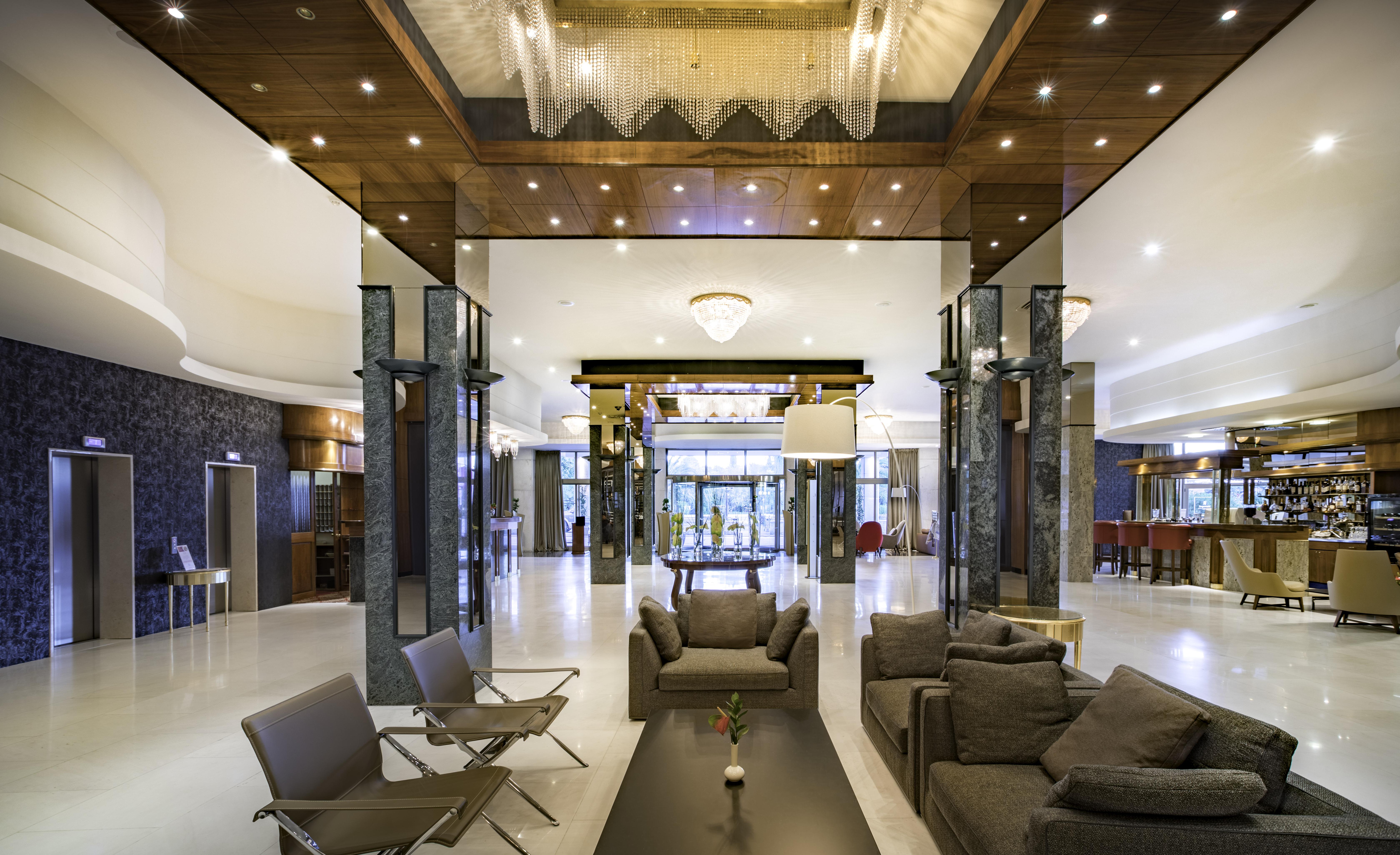 Remisens Hotel Metropol Portoroz Exterior photo Lobby
