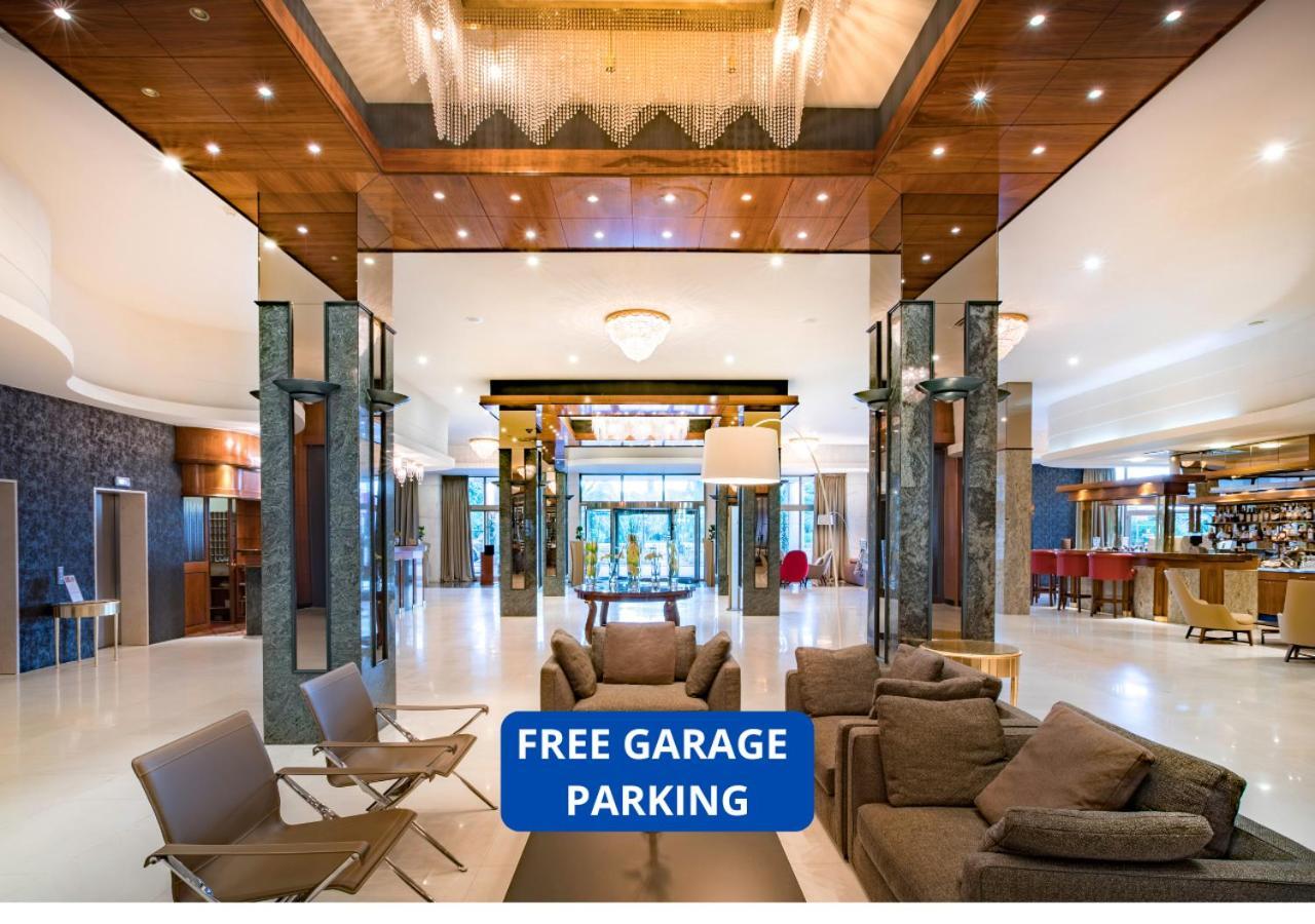 Remisens Hotel Metropol Portoroz Exterior photo Lobby